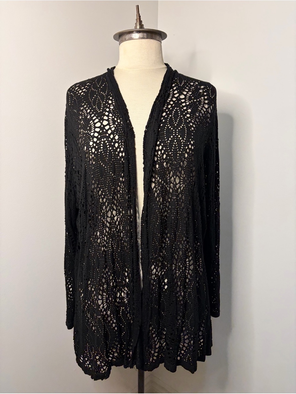 BEYOND CAPRI Black Openwork Knit Cardigan Sweater ONE SIZE